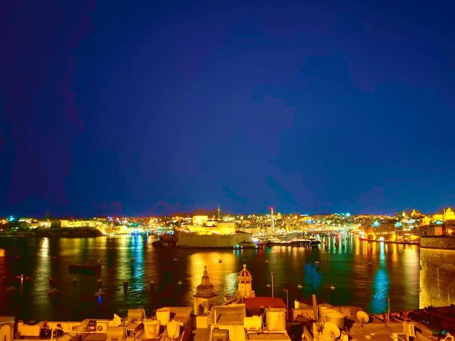 Ripple 23 Savynomad Harbour Residences Valletta Bagian luar foto